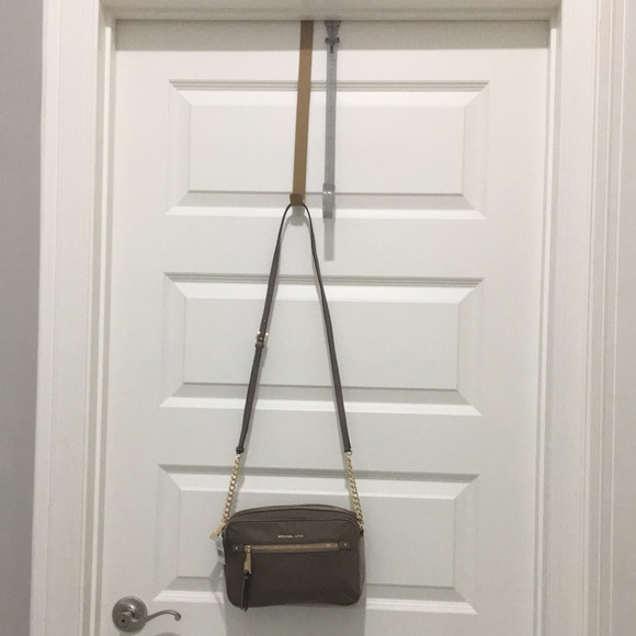 SOLD!!! Michael Kors Polly Large East West Nylon Crossbody Bag NWT - Picture 11 of 11